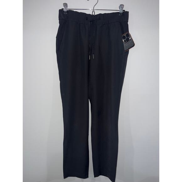 Lululemon Set: Define Jacket Sz 6, Black Capris Sz 4 & Shopping Bag - Picture 15 of 17